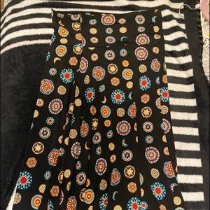 Beautiful lularoe maxi skirt